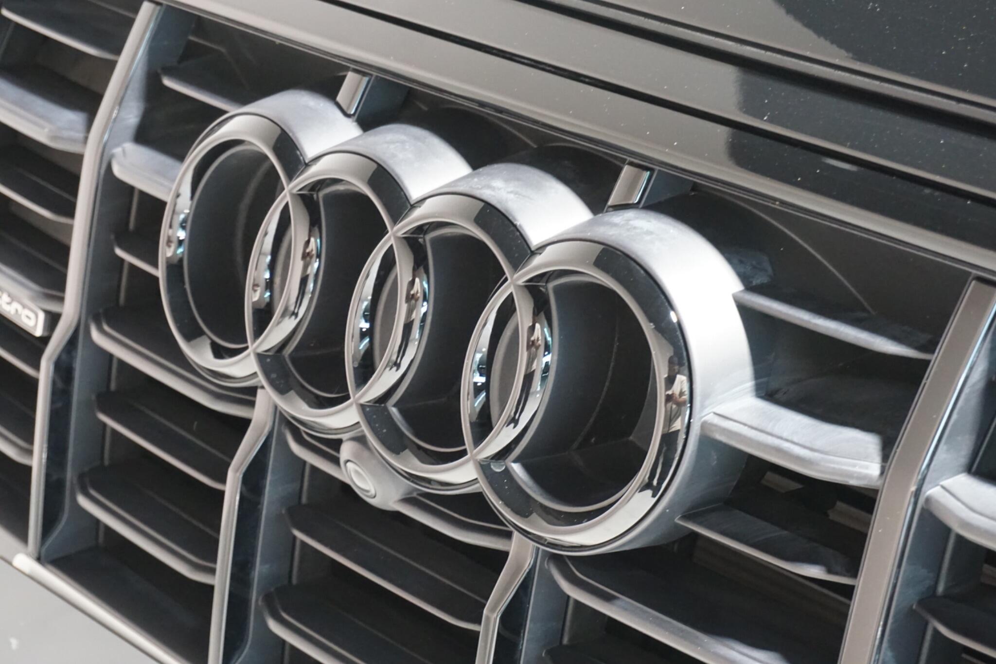 Audi Q7 3.0 TFSI V6 55 Black Edition SUV 5dr Petrol Tiptronic quattro Euro 6 (s/s) (340 ps)